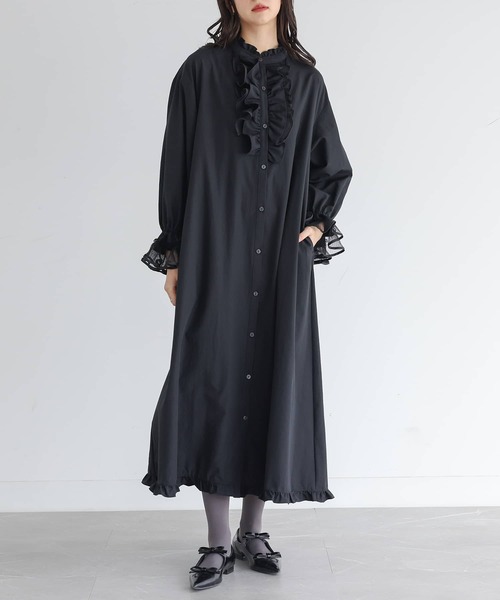 somari imagination(ソマリ イマジネーション)の「チュールプリーツシャツワンピース(シャツワンピース・レディース・オフホワイト/ブラック・1/2)」の19枚目の写真