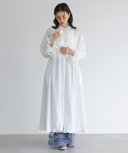 somari imagination(ソマリ イマジネーション)の「チュールプリーツシャツワンピース(シャツワンピース・レディース・オフホワイト/ブラック・1/2)」の22枚目の写真