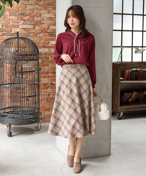 Honeys(ハニーズ)の「チェック柄フレアスカート(スカート・レディース・レッド系その他/ベージュ系その他/ネイビー系・L/LL/M/S)」の5枚目の写真