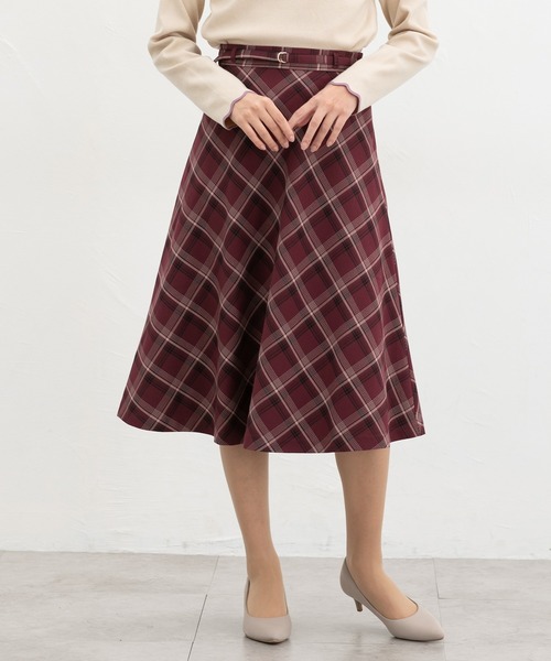 Honeys(ハニーズ)の「チェック柄フレアスカート(スカート・レディース・レッド系その他/ベージュ系その他/ネイビー系・L/LL/M/S)」の11枚目の写真