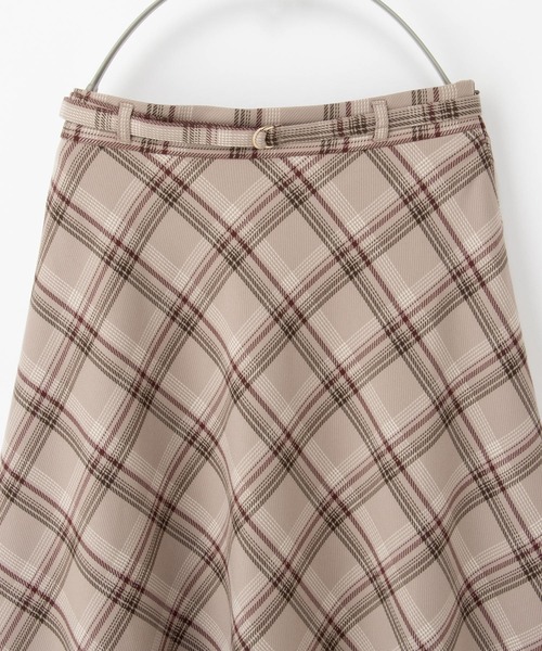 Honeys(ハニーズ)の「チェック柄フレアスカート(スカート・レディース・レッド系その他/ベージュ系その他/ネイビー系・L/LL/M/S)」の15枚目の写真