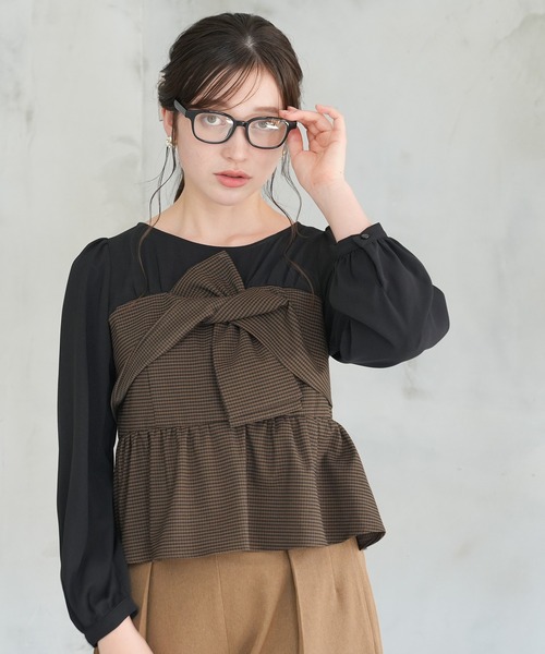 ASTORIA ODIER(アストリアオディール)の「ツイストリボンドッキングブラウス(シャツ/ブラウス・レディース・ブラック/ブラウン/グレー・MEDIUM)」の17枚目の写真