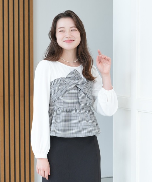 ASTORIA ODIER(アストリアオディール)の「ツイストリボンドッキングブラウス(シャツ/ブラウス・レディース・ブラック/ブラウン/グレー・MEDIUM)」の4枚目の写真