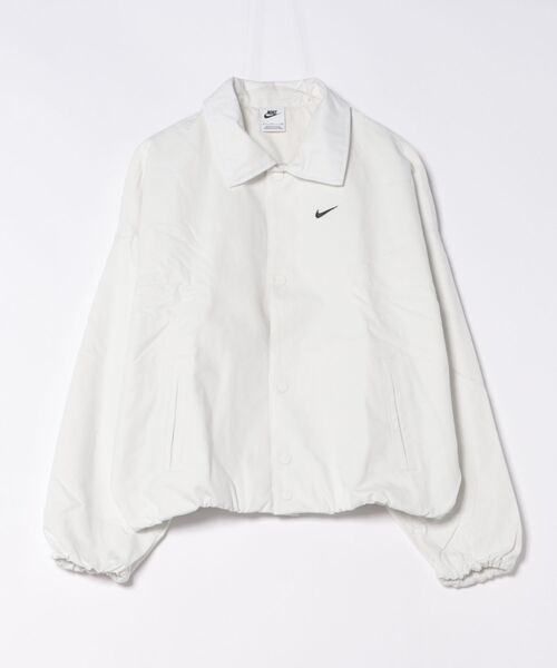 NIKE(ナイキ)の「《NIKEアパレル》ASWNSWSTREETWVNCOACHJKT(その他アウター・レディース・ホワイト系/ブラック・XL/L/M/S)」の1枚目の写真