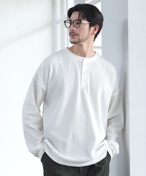 SPU（スプ）の「抗菌防臭ワッフルクルーネック＆ヘンリーネックロンT（Tシャツ/カットソー・メンズ・ホワイト/ブラック系/チャコール/ホワイト系/ブラック/グレー系・S/M/L/XL）」の2枚目の写真
