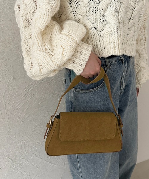 apres jour clair(アプレジュールクレア)の「【apres jour clair】フラップフェイクスエードバッグ(ショルダーバッグ・レディース・ブラック/ブラウン系その他/キャメル・FREE)」の7枚目の写真