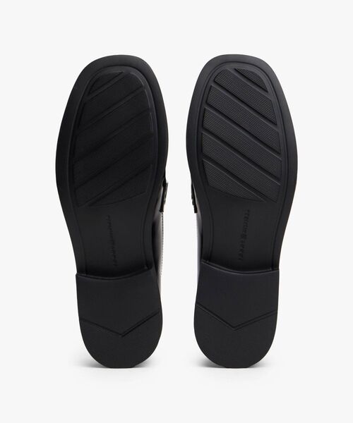 TOMMY HILFIGER（トミーヒルフィガー）の「スクエアトゥアブラジバートローファー（その他シューズ・レディース・ブラック・23cm/23.5cm/24cm）」の5枚目の写真