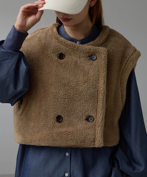 r.（アールドット）の「テディボア　ノーカラーショートベスト（その他アウター・レディース・キャメル/モカ/チャコールグレー/ライトベージュ・FREE）」の17枚目の写真