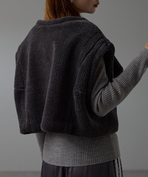 r.（アールドット）の「テディボア　ノーカラーショートベスト（その他アウター・レディース・キャメル/モカ/チャコールグレー/ライトベージュ・FREE）」の13枚目の写真