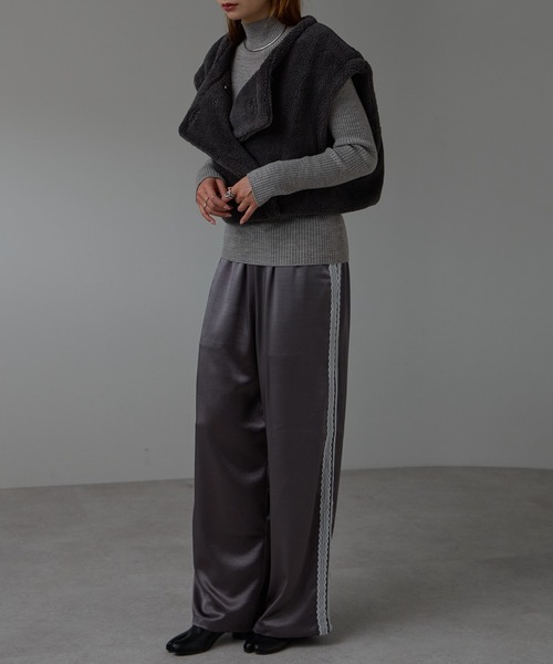 r.（アールドット）の「テディボア　ノーカラーショートベスト（その他アウター・レディース・キャメル/モカ/チャコールグレー/ライトベージュ・FREE）」の11枚目の写真