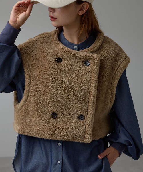 r.（アールドット）の「テディボア　ノーカラーショートベスト（その他アウター・レディース・キャメル/モカ/チャコールグレー/ライトベージュ・FREE）」の19枚目の写真