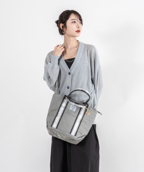 Jolie Joli(ジョリージョリ)の「【Jolie Joli/ジョリージョリ】2WAY ナイロン キルティング トートバッグ ショルダー付き A4対応(ハンドバッグ・レディース・ネイビー/ブラック/グレー・FREE)」の21枚目の写真