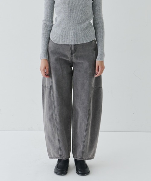 NUJOH(ヌゾ)の「Wide Panel Denim Pants / ワイドパネルデニムパンツ(デニムパンツ・レディース・チャコールグレー/ブルー・SMALL/MEDIUM)」の1枚目の写真