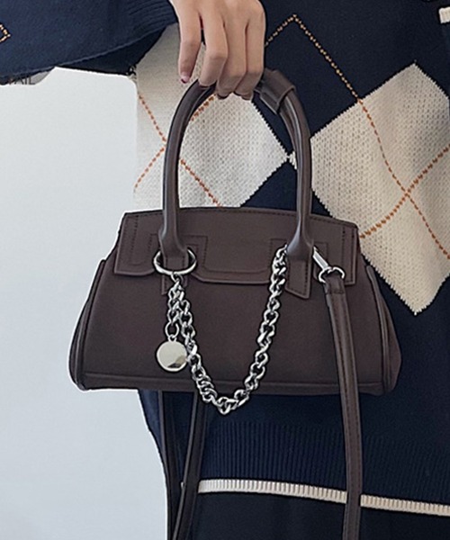 c.u.l（シーユーエル）の「2WAY チェーンデザイン レザーライク ショルダーハンドバッグ cula1314（ハンドバッグ・レディース・ブラック/ブラウン・FREE）」の4枚目の写真