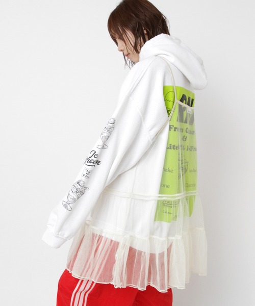 RNA(アールエヌエー)の「M2580 スクエアロゴパーカー(パーカー・レディース・ホワイト/ピンク/ブラック・MEDIUM)」の22枚目の写真