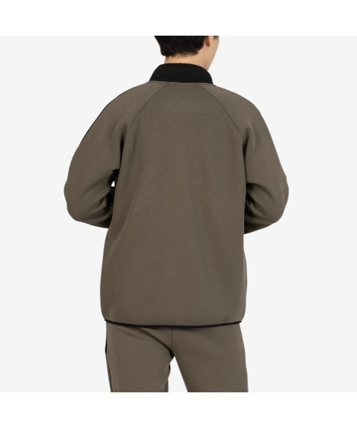 Reebok(リーボック)の「ビッグベクター ジャケット / CONTRAST PANEL FUNNELNECK JACKET(ジャージ・メンズ・アーミー/チャコールグレー×ブラック/グレー・X-LARGE/SMALL/MEDIUM/LARGE)」の10枚目の写真