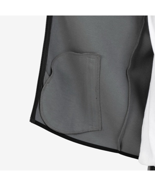 Reebok(リーボック)の「ビッグベクター ジャケット / CONTRAST PANEL FUNNELNECK JACKET(ジャージ・メンズ・アーミー/チャコールグレー×ブラック/グレー・X-LARGE/SMALL/MEDIUM/LARGE)」の17枚目の写真