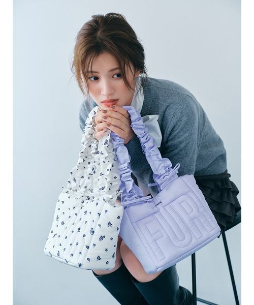 FURFUR（ファーファー）の「フリルレイヤースウェードショートパンツ（その他パンツ・レディース・サックスブルー/ベージュ/チャコールグレー・F）」の8枚目の写真