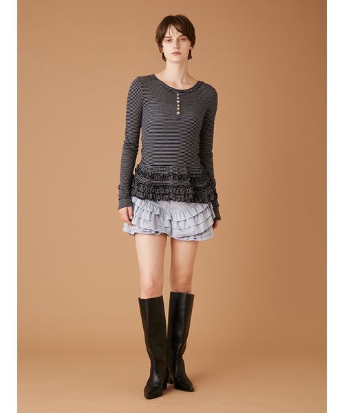 FURFUR（ファーファー）の「フリルレイヤースウェードショートパンツ（その他パンツ・レディース・サックスブルー/ベージュ/チャコールグレー・F）」の19枚目の写真