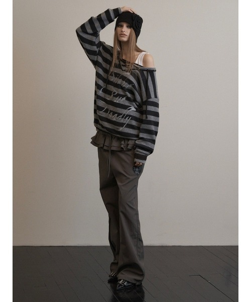 SETUPEXE(セットアップイーエックスイー)の「A'GEM/9 × .kom 『SETUPEXE/セットアップイーエックスイー』 STRIPE V-NECK MTM/ボーダーレースアップオフショルダーニットプルオーバー(ニット/セーター・レディース・アイボリー/ブラック/ブラウン・FREE)」の14枚目の写真