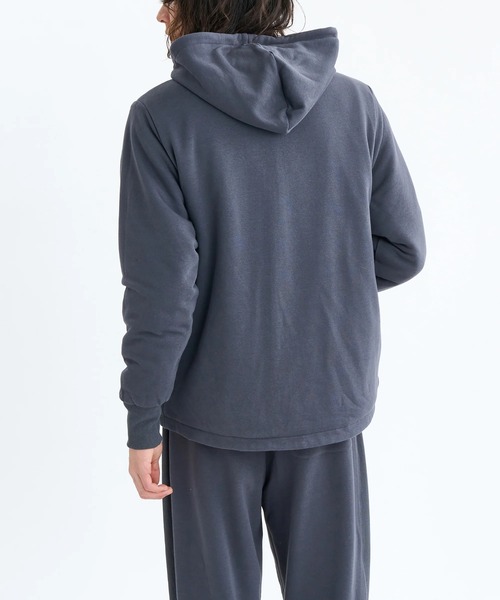 RVCA(ルーカ)の「RVCA メンズ GRANT PUFFER REVERSIBLE ZIP HD パーカー 【2025年秋冬モデル】/ルーカリバーシブルジップアップパーカー・フーディー(SET UP・セットアップ可能・空港コーデ)(パーカー・メンズ・ブラウン系カモフラージュ/ブラック/ブラック系その他・X-LARGE/LARGE/MEDIUM/SMALL)」の6枚目の写真