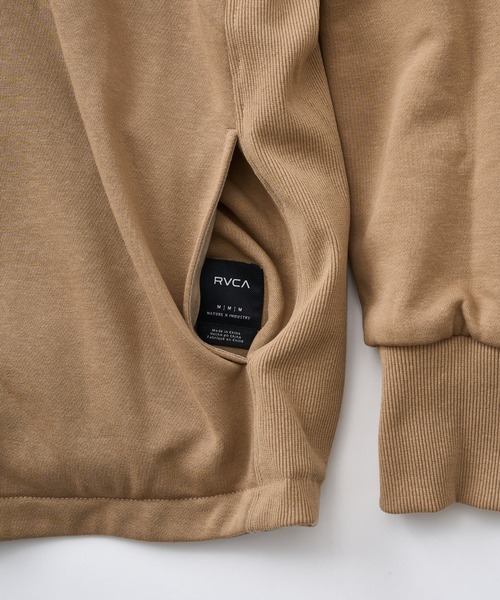 RVCA(ルーカ)の「RVCA メンズ GRANT PUFFER REVERSIBLE ZIP HD パーカー 【2025年秋冬モデル】/ルーカリバーシブルジップアップパーカー・フーディー(SET UP・セットアップ可能・空港コーデ)(パーカー・メンズ・ブラウン系カモフラージュ/ブラック/ブラック系その他・X-LARGE/LARGE/MEDIUM/SMALL)」の14枚目の写真