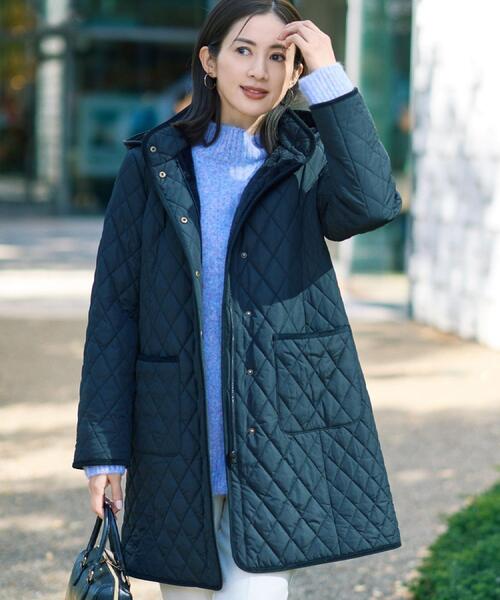 SHOO・LA・RUE(シューラルー)の「【撥水/フード取り外し可】自然にくびれる あったかダイヤ柄キルトコート【CIRCRIC】(その他アウター・レディース・ブラック/ライトベージュ/チャコールグレー・02/03/01/04)」の4枚目の写真