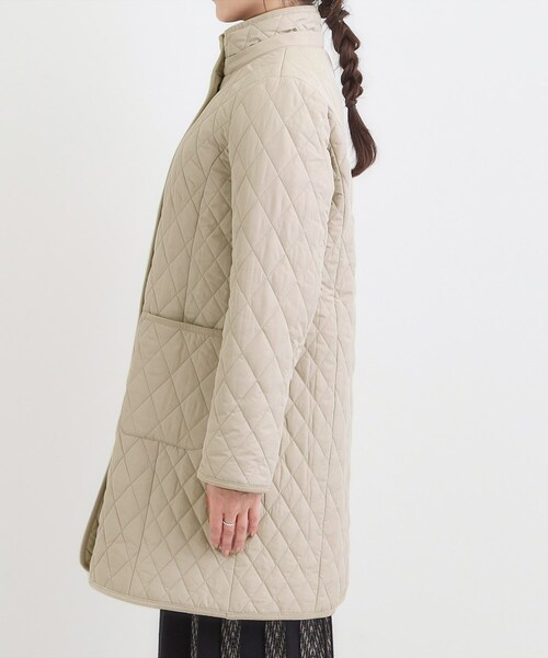 SHOO・LA・RUE(シューラルー)の「【撥水/フード取り外し可】自然にくびれる あったかダイヤ柄キルトコート【CIRCRIC】(その他アウター・レディース・ブラック/ライトベージュ/チャコールグレー・02/03/01/04)」の19枚目の写真