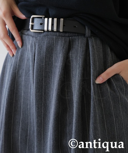 antiqua(アンティカ)の「ヘリンボーン柄 タック ワイドパンツ(その他パンツ・レディース・グレー系その他/ブラック・LARGE/MEDIUM)」の4枚目の写真