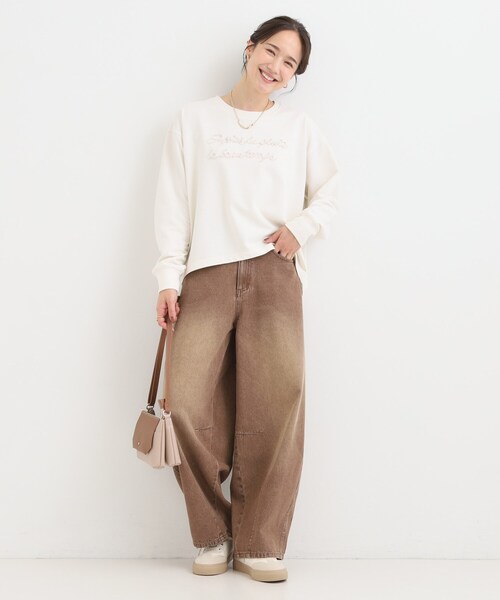 SHOO・LA・RUE（シューラルー）の「コード刺繍ミニ裏毛トップス（Tシャツ/カットソー・レディース・アイボリー系/ライトグレー系1/ブラック系2・01/02/03/04）」の6枚目の写真