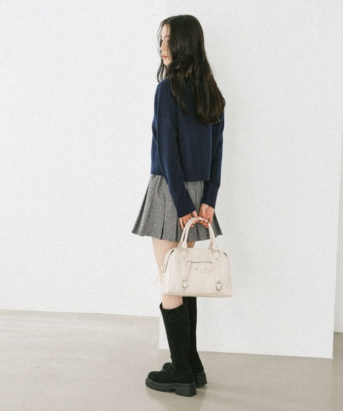 Heather（ヘザー）の「フェイクレザーボストンBAG　607269（ボストンバッグ・レディース・ブラウン/ブラック/アイボリー/ベージュ/レッド・ONE SIZE）」の7枚目の写真