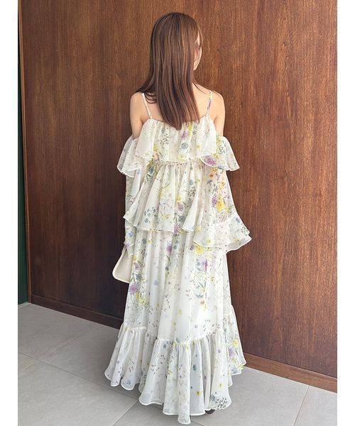 SNIDEL（スナイデル）の「オフショルフリルワンピース（ワンピース・レディース・イエロー/マルチ/コーラル・0/1）」の15枚目の写真