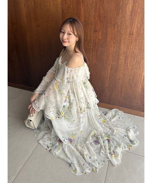 SNIDEL（スナイデル）の「オフショルフリルワンピース（ワンピース・レディース・イエロー/マルチ/コーラル・0/1）」の19枚目の写真