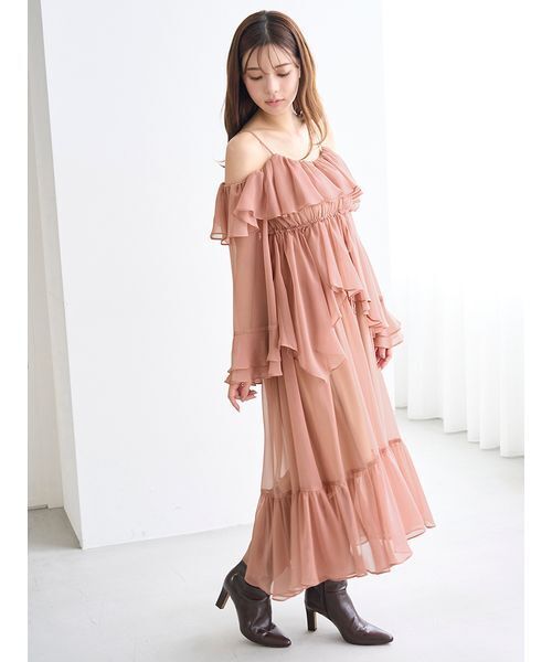 セール】オフショルフリルワンピース（ワンピース）｜SNIDEL
