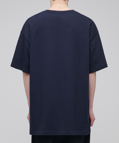 MUSINSA STANDARD（ムシンサスタンダード）の「オーバーサイズクルーネックTシャツ[ネイビー]（Tシャツ/カットソー・メンズ・その他・XXX-LARGE/SMALL/MEDIUM/LARGE/X-LARGE/XX-LARGE）」の2枚目の写真