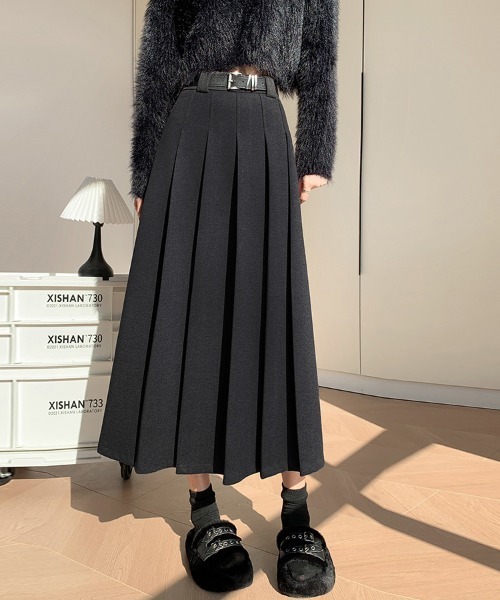Doux Belle（ドゥーベル）の「ハイウエストプリーツミディスカート（スカート・レディース・ダークグレー/ブラック・MEDIUM）」の3枚目の写真