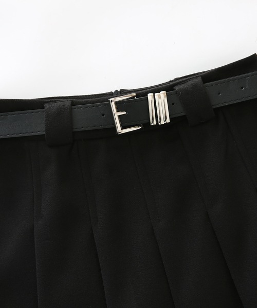 Doux Belle（ドゥーベル）の「ハイウエストプリーツミディスカート（スカート・レディース・ダークグレー/ブラック・MEDIUM）」の14枚目の写真