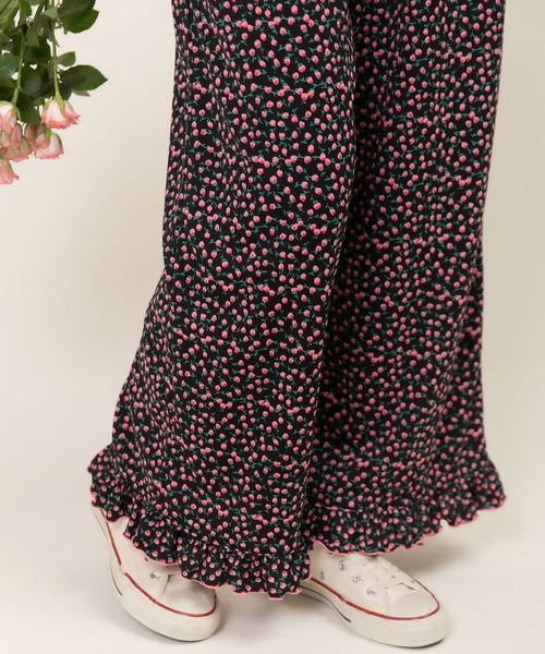 Dot＆Stripes CHILD WOMAN（ドットアンドストライプス　チャイルドウーマン）の「ポンチsmall roseプリント イージーパンツ（その他パンツ・レディース・ブラック・FREE）」の8枚目の写真