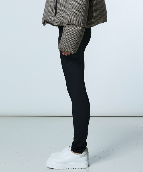 ESSENTIAL（エッセンシャル）の「杢インレーニットレギパン(WEB限定)（その他パンツ・レディース・ブラック/グレー・36/38）」の16枚目の写真