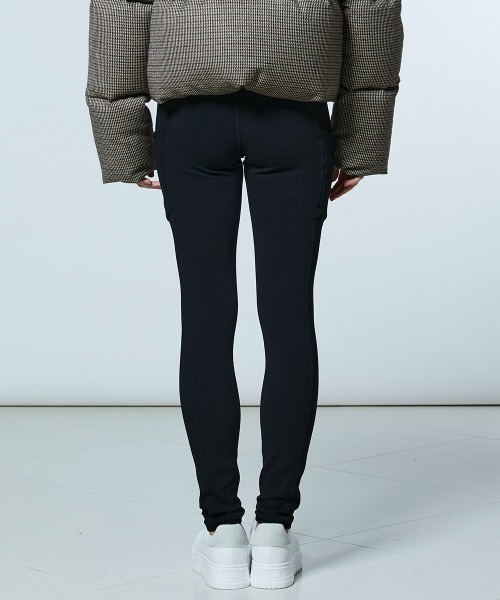 ESSENTIAL（エッセンシャル）の「杢インレーニットレギパン(WEB限定)（その他パンツ・レディース・ブラック/グレー・36/38）」の15枚目の写真