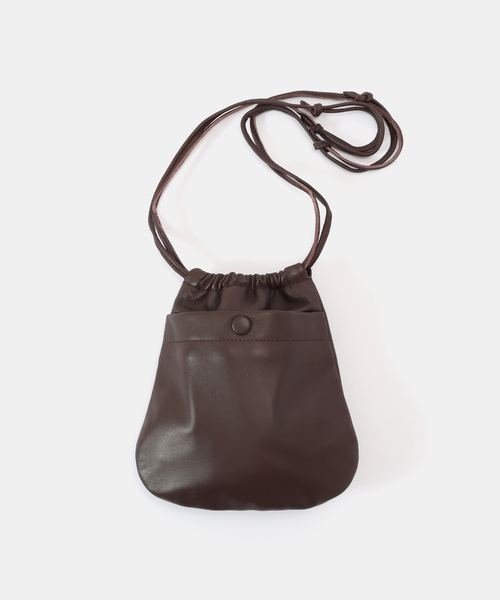 FRAMeWORK（フレームワーク）の「CCU drawstring bag（クラッチバッグ・レディース・ブラウン/ブラック・FREE）」の13枚目の写真