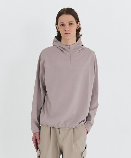 HALF ZIP-UP TECHNICAL SCUBBER TOP - TAUPE GREY（パーカー）｜WINDER