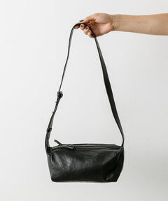 UNISEX》Padded Cross Body Bag/パディントクロスボディバッグ【MAISON