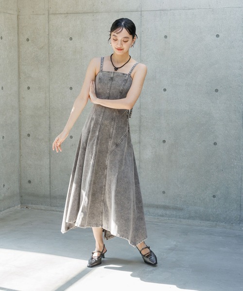 PAGEBOY（ページボーイ）の「＜まるでデニム見え！/紫外線カット/ストレッチ＞マルデニキャミワンピース（ワンピース・レディース・ライトブルー/ブラック/ブルー・FREE）」の22枚目の写真