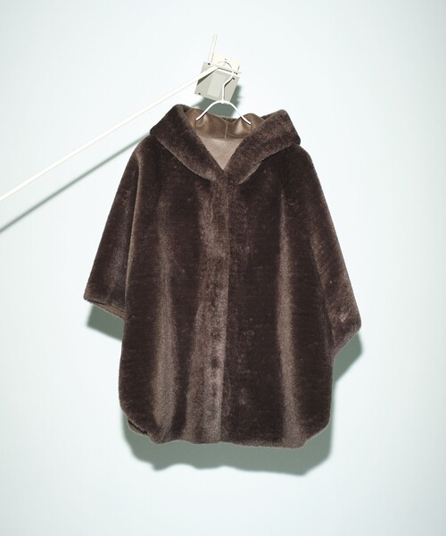 セール】【2WAYリバーシブル】ショートファーリバーシブルポンチョ