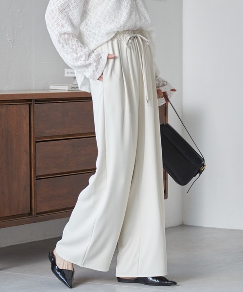 RANAN（ラナン）の「【全骨格◎/体型拾わず美脚見え】とろみ2タックイージーパンツ【4サイズ展開 S/M/L/LL】【イージーケア】（その他パンツ・レディース・アイボリー/ブラック/ブラウン/チャコール・L/LL/M/S）」の18枚目の写真