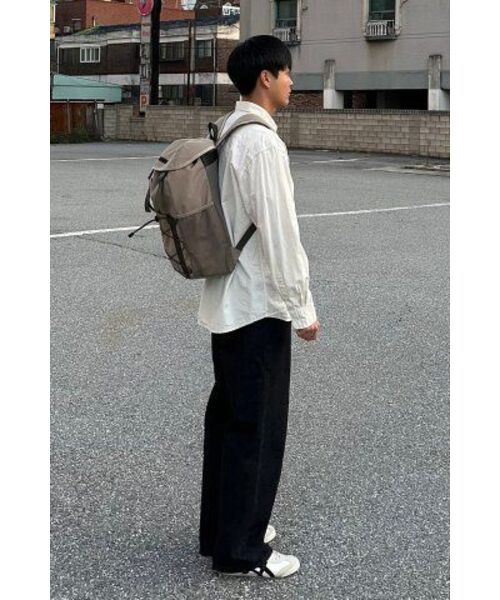 KANEITEI(カネイテイ)の「NOMAD TWO-TOUCH DRAWSTRING BACKPACK (BEIGE)(バックパック/リュック・レディース・ベージュ・FREE)」の20枚目の写真