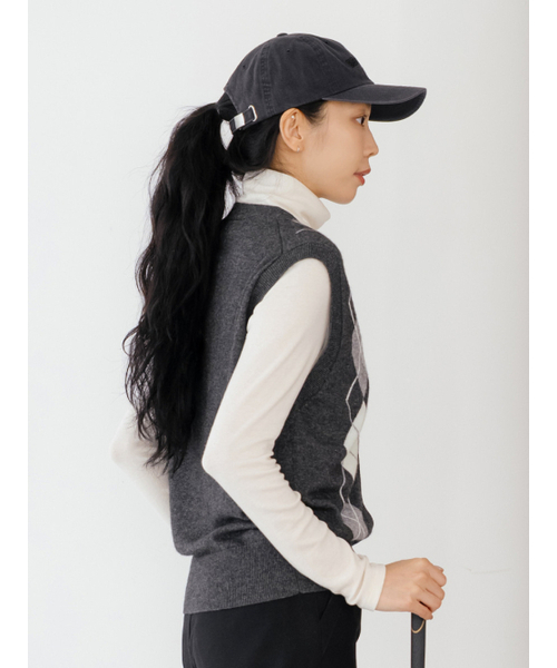 NITINA(ニティナ)の「カシミヤブレンドアーガイルベストCH(ニット/セーター・レディース・チャコール・SMALL/MEDIUM)」の2枚目の写真