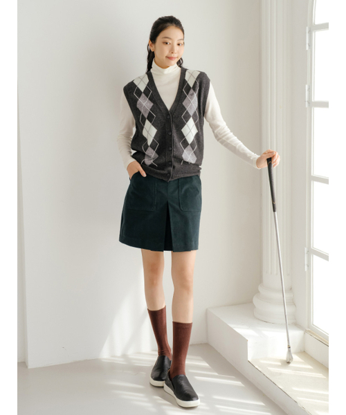 NITINA(ニティナ)の「カシミヤブレンドアーガイルベストCH(ニット/セーター・レディース・チャコール・SMALL/MEDIUM)」の5枚目の写真