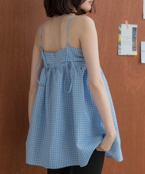 HEILIS(ヘイリス)の「チェックギャザーチュニックキャミソール / チェック柄 キャミ ノースリーブ 韓国 春服 夏服 ガーリー トレンド キャミソール イエロー ブラウン ブルー 茶 黄 青 チュニック トップス(キャミソール・レディース・ブルー/ブラウン・FREE)」の17枚目の写真